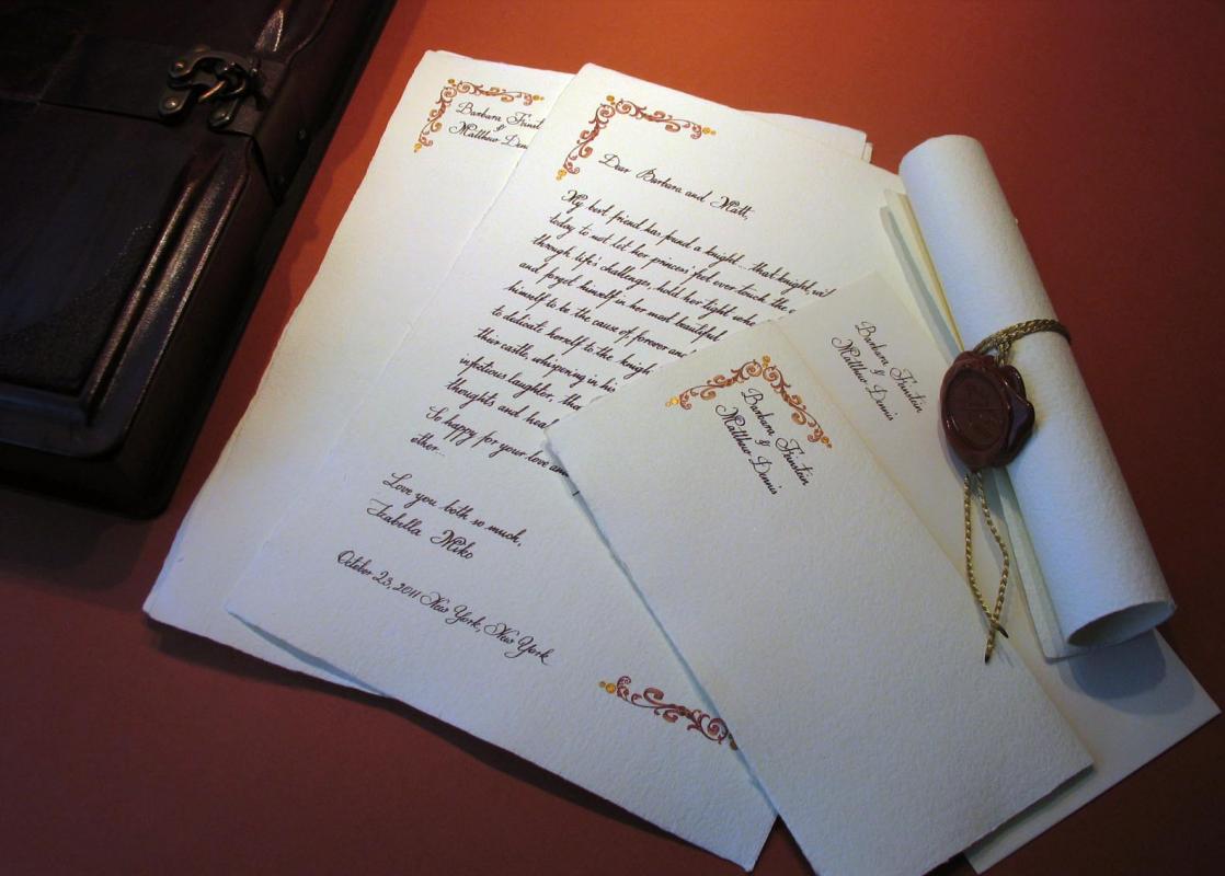 Karneol K-07.P-02.02 • Zestaw papeterii na papierze czerpanym. List pisany ręcznym pismem ozdobnym. Ręczne złocenia.