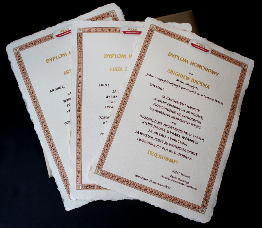Karneol 01.03.07 • Dyplom Honorowy za osiagnięte wyniki sportowe wykonane na papierze czerpanym z ręczną grafiką i złoceniem