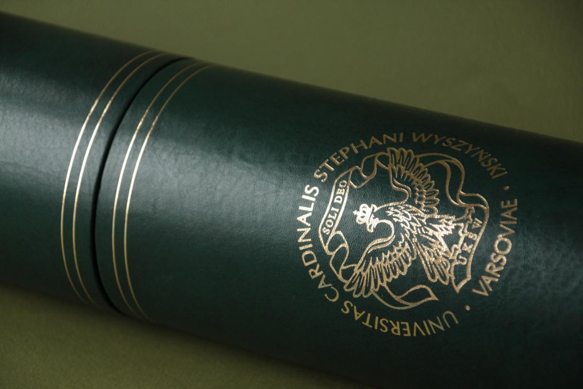 Nr 02.05 • Tuby introligatorskie w kolorach metalizowanych i skóropodobnych. Karneol Nr 02.05 • Tuby introligatorskie w kolorach metalizowanych i skóropodobnych.