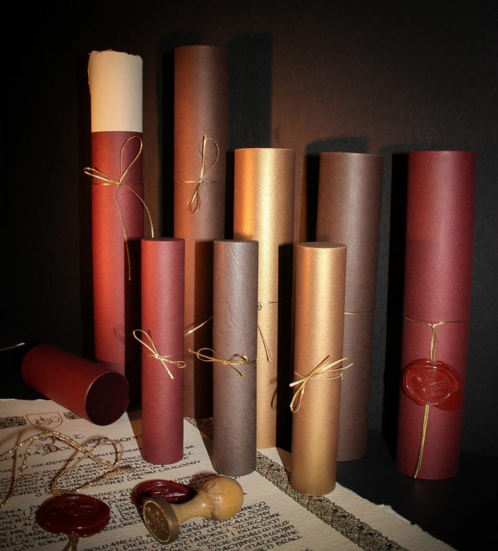 Nr 02.08 • Tubki o średnicy 5 cm z kartonu ozdobnego do oprawy dyplomów w formacie A5 i A4 zwiniętych w rulon. Karneol Nr 02.08 • Tubki o średnicy 5 cm z kartonu ozdobnego do oprawy dyplomów w formacie A5 i A4 zwiniętych w rulon.