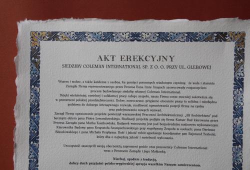 Karneol K-03.P-01.20 • Akt Erekcyjny. Papier czerpany. Złocenie ramki.