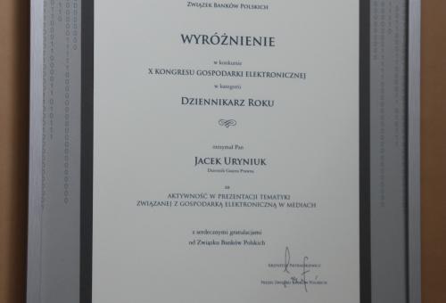 Karneol K-07.P-04.08 • Nagrody - dyplomowe. Wyróżnienie - Dziennikarz Roku.