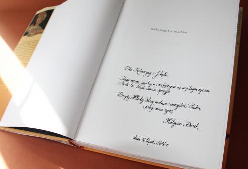 Karneol Nr 11.12. • Dedykacja w książce - upominku. Życzenia ślubne. Kaligrafia. Projekt indywidualny.